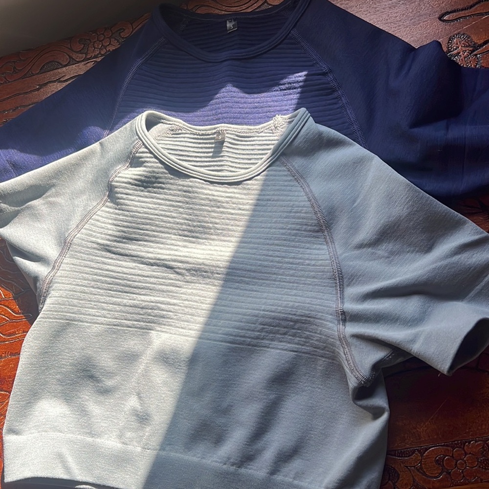 Alphalete gray & blue, crop top, spandex, size Small